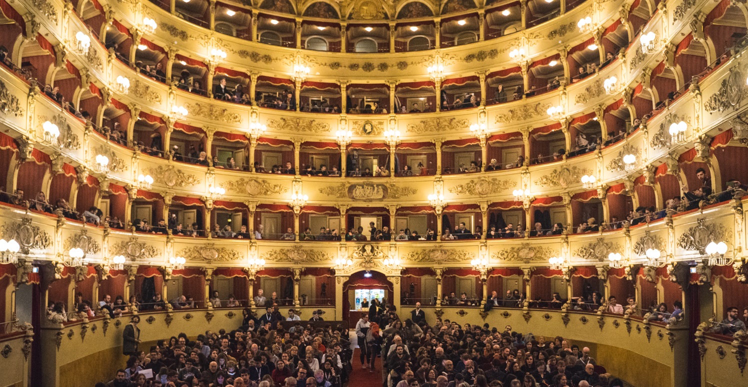 Teatro Morlacchi interno